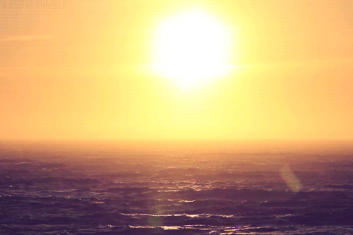 Animated GIF of sun beating on ocean